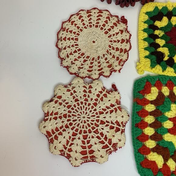 5 Vintage Trivets Crochet Wicker Granny Square Handmade - Picture 3 of 9